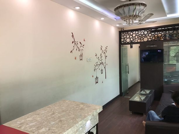 Imagen de los interiores del Hotel Sheela. Foto 20