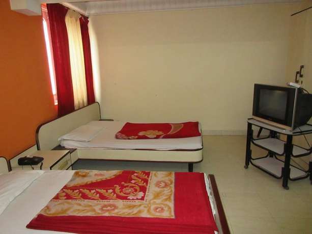 Imagen de la habitación del Hotel Sheela International. Foto 3
