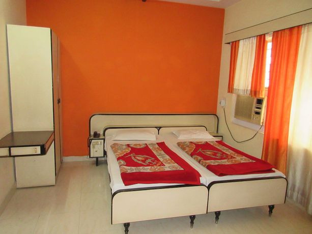 Imagen de la habitación del Hotel Sheela International. Foto 4