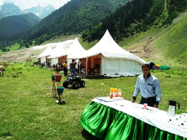 Imagen general del Hotel Sheen Woods Resort. Foto 12