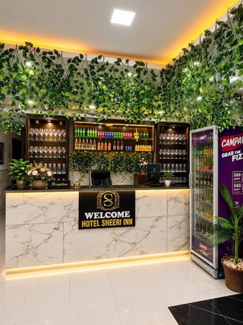 Imagen del bar/restaurante del Hotel Sheeri Inn. Foto 4