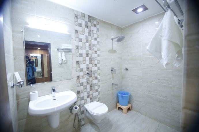Imagen de la habitación del Hotel Sheetal Regency. Foto 12