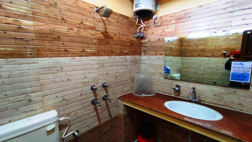 Imagen de la habitación del Hotel Sheetal Tower. Foto 10