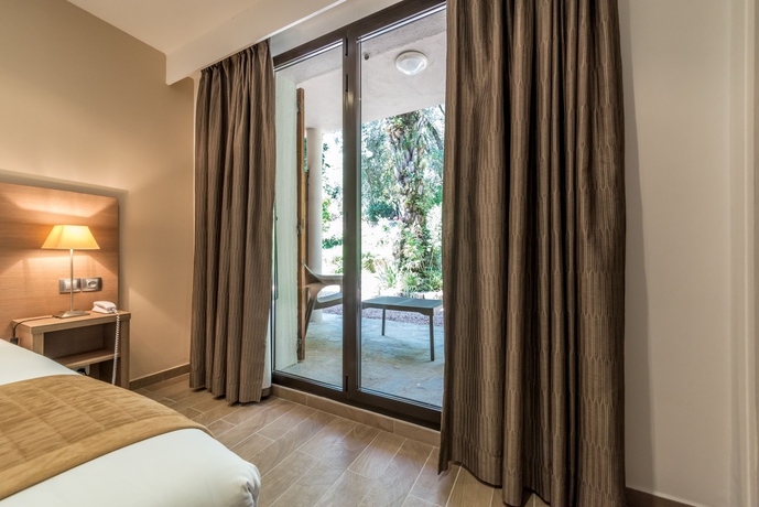Imagen de la habitación del Hotel Shegara. Foto 9