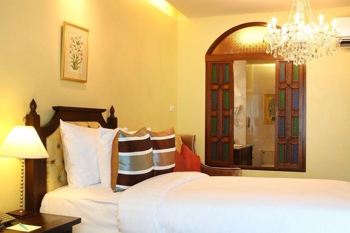 Imagen de la habitación del Hotel Sheik Istana Hotel. Foto 9
