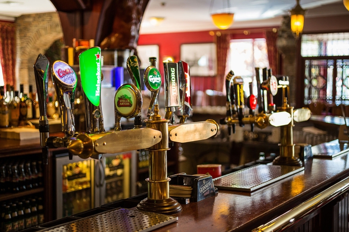 Imagen del bar/restaurante del Hotel Sheldon Park and Leisure Club. Foto 3