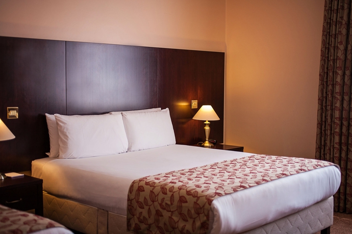 Imagen de la habitación del Hotel Sheldon Park and Leisure Club. Foto 8