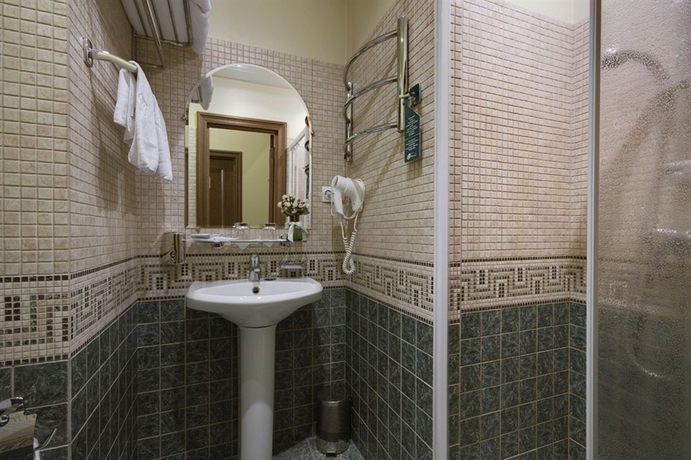 Imagen de la habitación del Hotel Shelfort. Foto 4