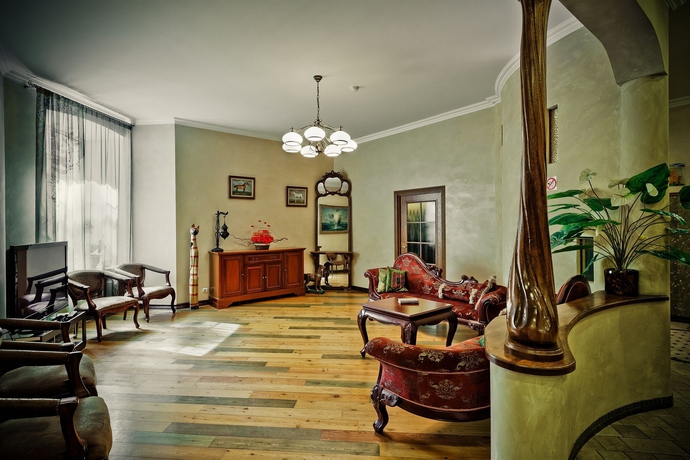 Imagen de los interiores del Hotel Shelfort. Foto 11