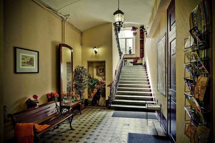 Imagen de los interiores del Hotel Shelfort. Foto 15