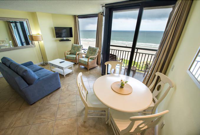 Imagen de la habitación del Hotel Shell Island Resort - All Oceanfront Suites. Foto 13