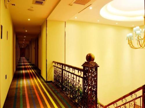 Imagen general del Hotel Shell Lanzhou Xiguan Lanzhou University 2nd Hospital Cultural Palace Metro Station. Foto 3