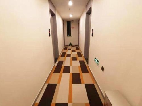 Imagen general del Hotel Shell Shanghai Jinshan Wanda Plaza. Foto 5