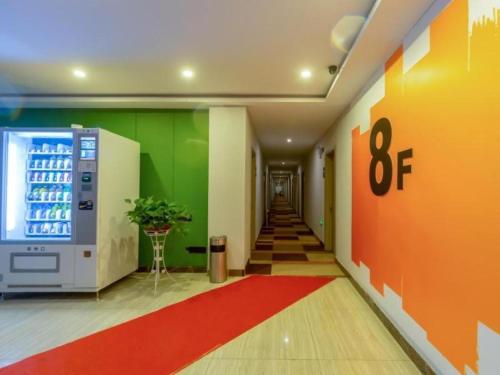 Imagen general del Hotel Shell Suzhou Zhangjiagang Jingang Town Central Plaza. Foto 7