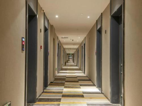 Imagen general del Hotel Shell Zhengzhou East High-Speed Railway Station Zhengdong Commerical Center. Foto 5