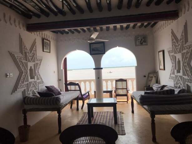 Imagen general del Hotel Shella Bahari Guest House. Foto 10