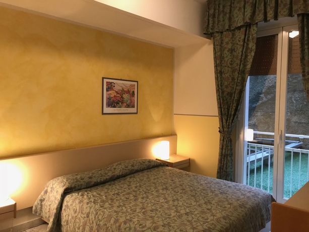 Imagen de la habitación del Hotel Shelley E Delle Palme. Foto 10