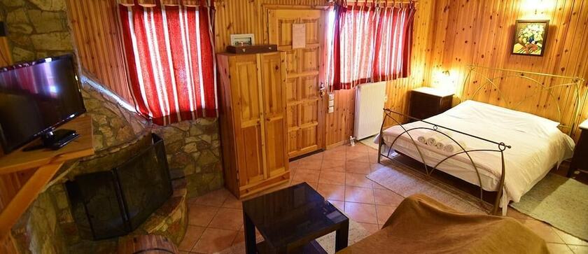 Imagen general del Hotel Shelter Ermis. Foto 6