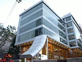 Imagen general del Hotel Shelton Grand. Foto 1
