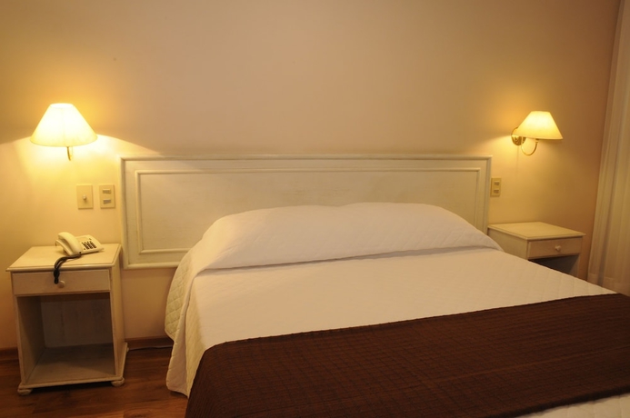 Imagen de la habitación del Hotel Shelton, Serra Negra. Foto 15