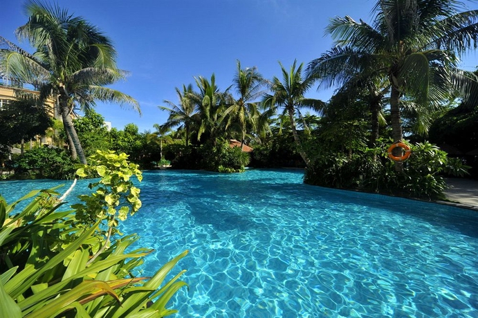 Imagen de la piscina del Hotel Shengyi Holiday Villa. Foto 16