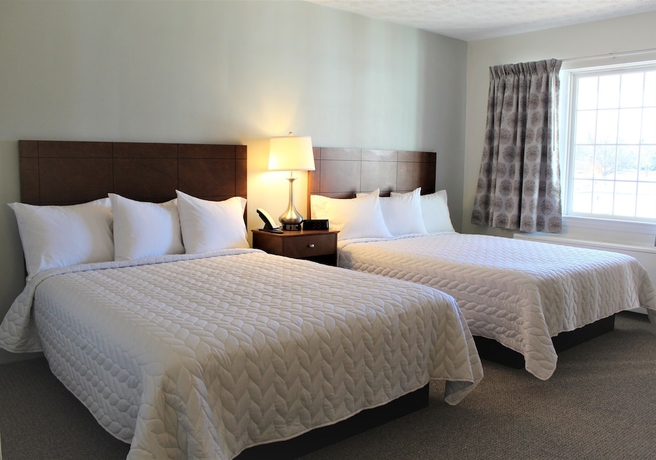 Imagen de la habitación del Hotel Shenvalee Golf Resort. Foto 8