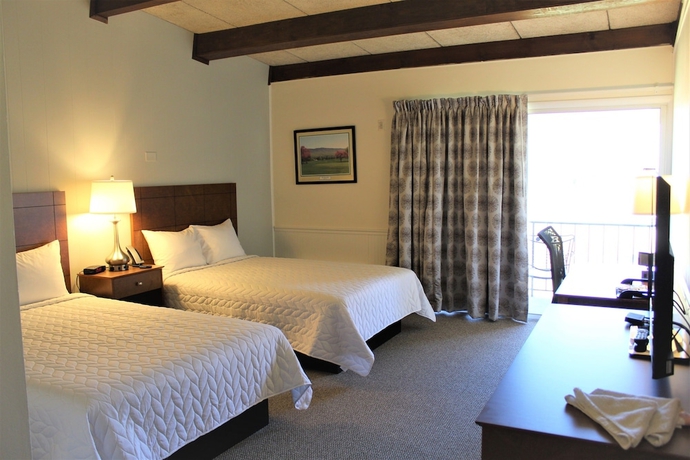 Imagen de la habitación del Hotel Shenvalee Golf Resort. Foto 11