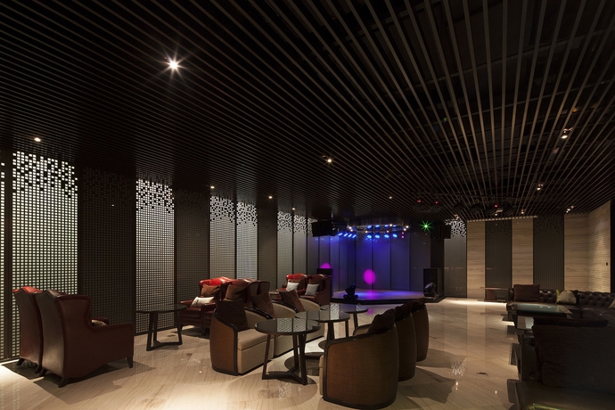 Imagen de los interiores del Hotel Shenzhen Castle. Foto 8