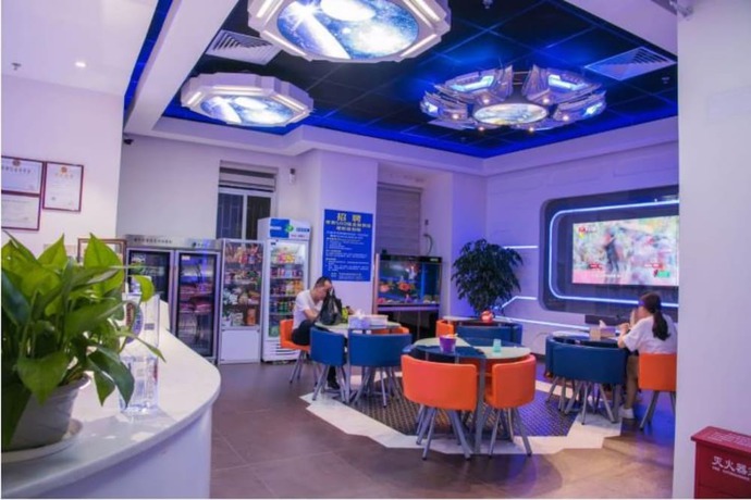 Imagen de los interiores del Hotel Shenzhen Dreamers Capsule. Foto 10