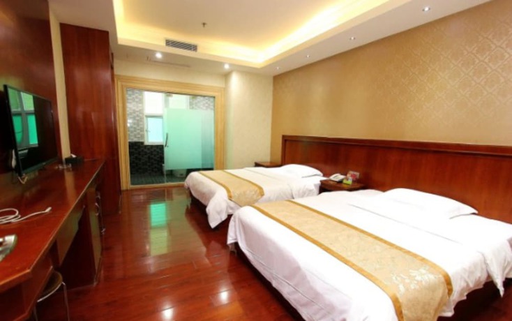 Imagen de la habitación del Hotel Shenzhen Fubanhao. Foto 12