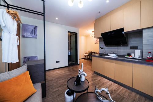 Imagen de la habitación del Hotel Shenzhen Kingkey Kingyu. Foto 17