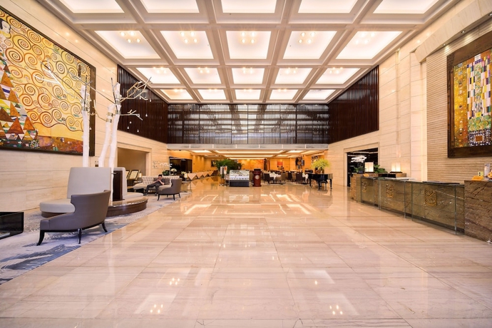 Imagen de los interiores del Hotel Shenzhen Langshan Hotel. Foto 18