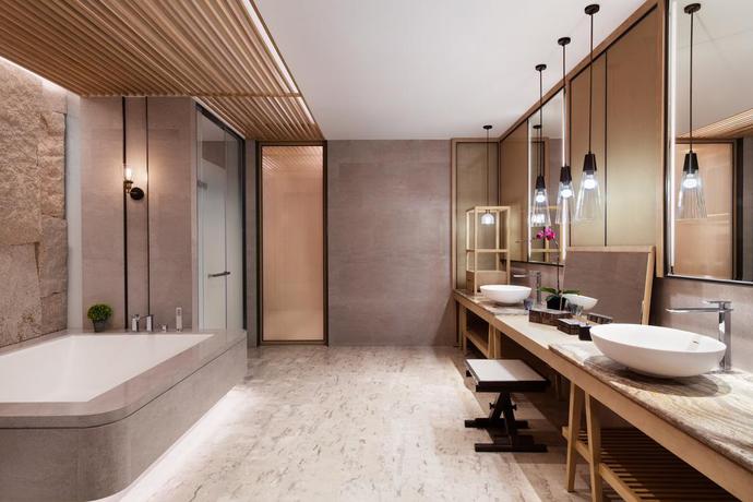 Imagen de los interiores del Hotel Shenzhen Marriott Golden Bay. Foto 9