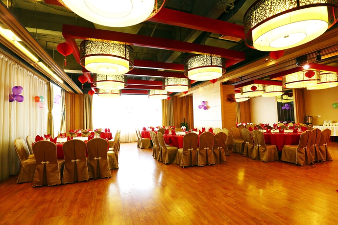 Imagen de los interiores del Hotel Shenzhen Sichuan. Foto 14