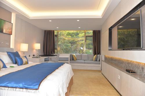 Imagen general del Hotel Shenzhen Silver Lake Conference Center. Foto 2