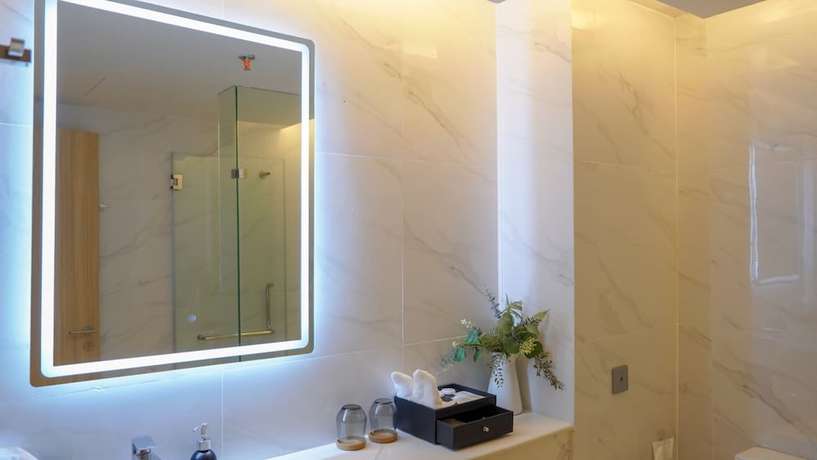 Imagen de la habitación del Hotel Shenzhen Tower Bangkok. Foto 9