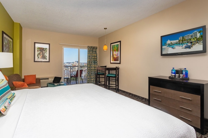 Imagen de la habitación del Hotel Shephard\'s Beach Resort. Foto 12