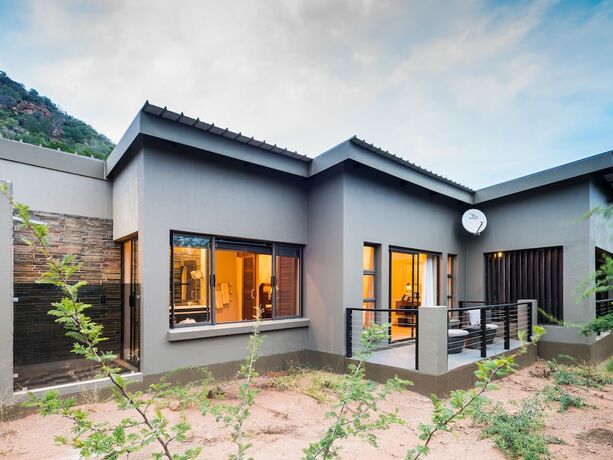 Imagen de la habitación del Hotel Shepherd\'s Tree Game Lodge. Foto 15