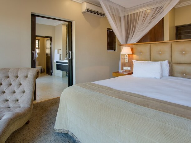 Imagen de la habitación del Hotel Shepherd\'s Tree Game Lodge. Foto 16