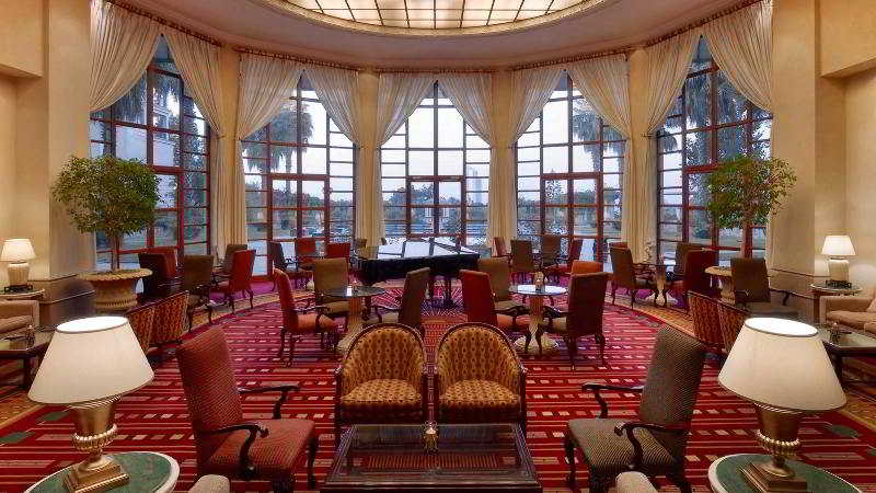 Imagen del bar/restaurante del Hotel Sheraton Addis. Foto 22