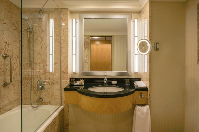 Imagen de la habitación del Hotel Sheraton Ankara and Convention Center. Foto 4