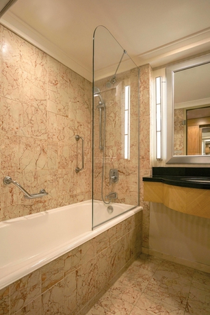 Imagen de la habitación del Hotel Sheraton Ankara and Convention Center. Foto 6