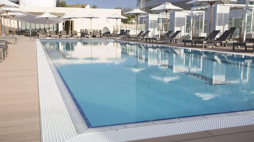 Imagen de la piscina del Hotel Sheraton Annaba. Foto 10