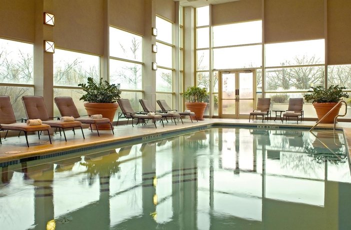 Imagen de la piscina del Hotel Sheraton Atlantic City Convention Center. Foto 16