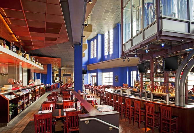 Imagen del bar/restaurante del Hotel Sheraton Atlantic City Convention Center. Foto 7