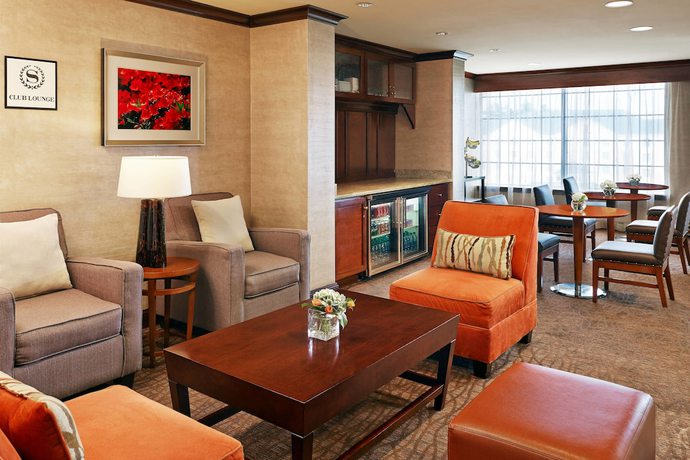 Imagen de la habitación del Hotel Sheraton Augusta. Foto 9