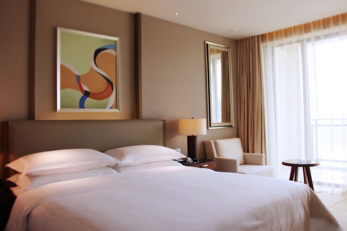 Imagen de la habitación del Hotel Sheraton Bailuhu Resort, Huizhou. Foto 2