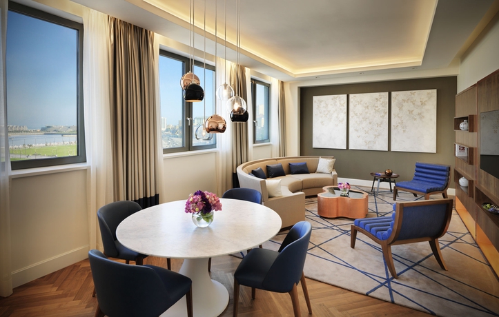 Imagen de los interiores del Hotel Sheraton Baku Intourist. Foto 14