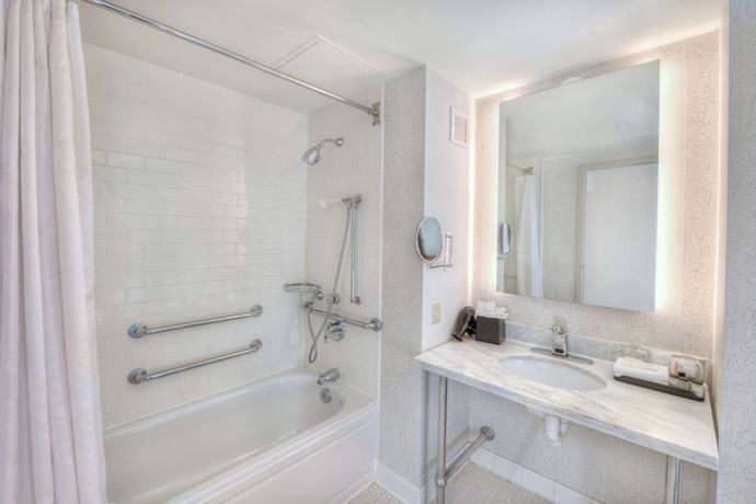 Imagen de la habitación del Hotel Sheraton Baltimore Washington Airport - Bwi. Foto 11