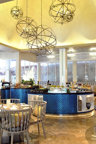 Imagen del bar/restaurante del Hotel Sheraton Bandung and Towers. Foto 6